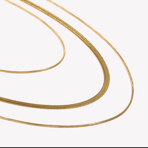 Tarnish Free Stainless Steel 18K Gold Plated Snake Chain Layer Necklace - Picture 4 of 8